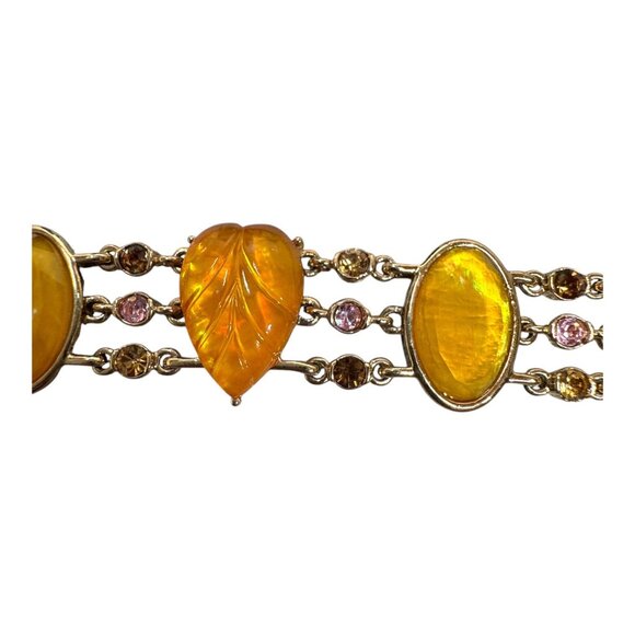 Vintage Gold Leaf Amber Lucite Gemstone Artisan Bracelet Carved Intricate Design - Picture 8 of 8